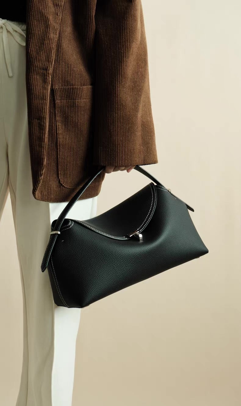 Soft Arc - Black