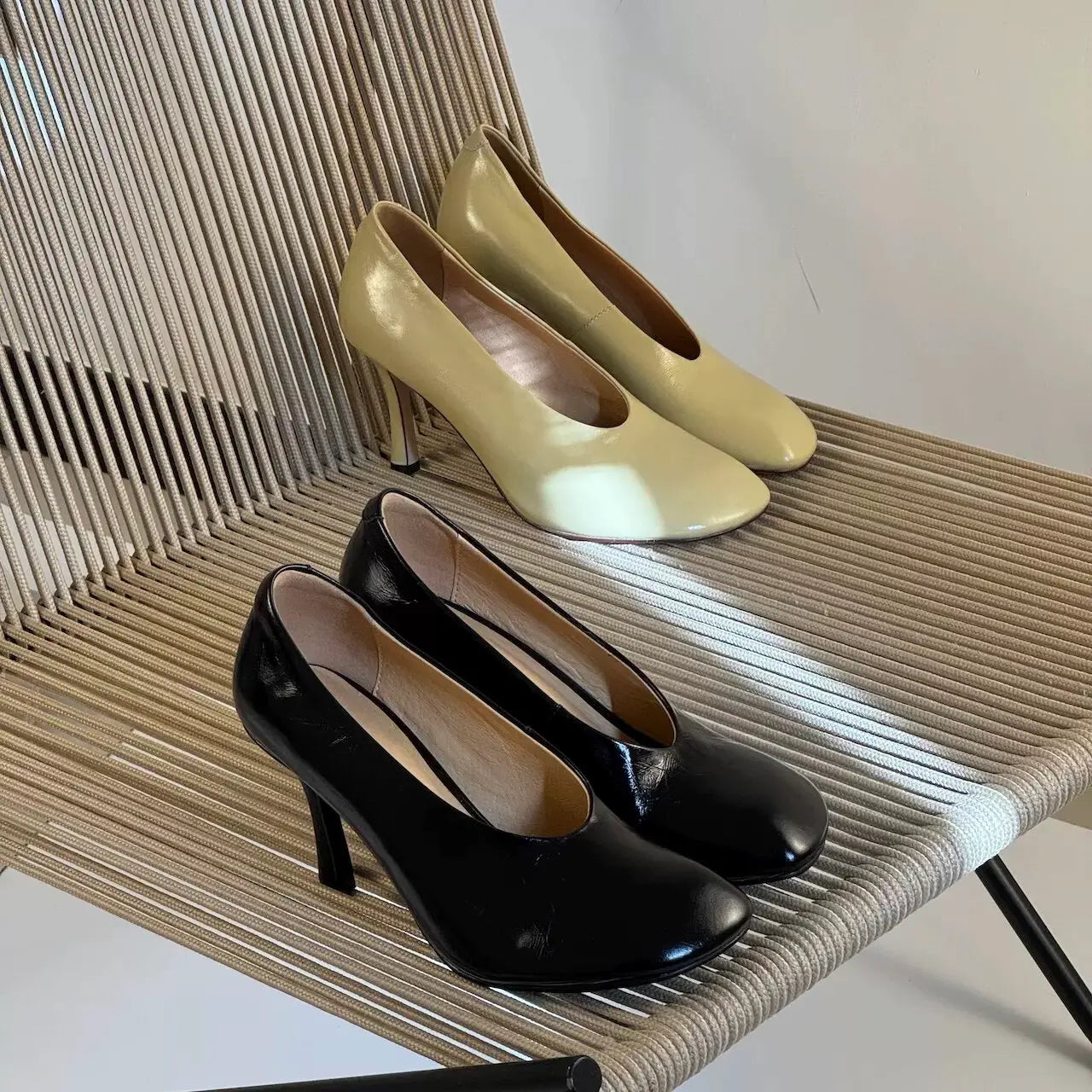 Leather High-heel Shoes - Black