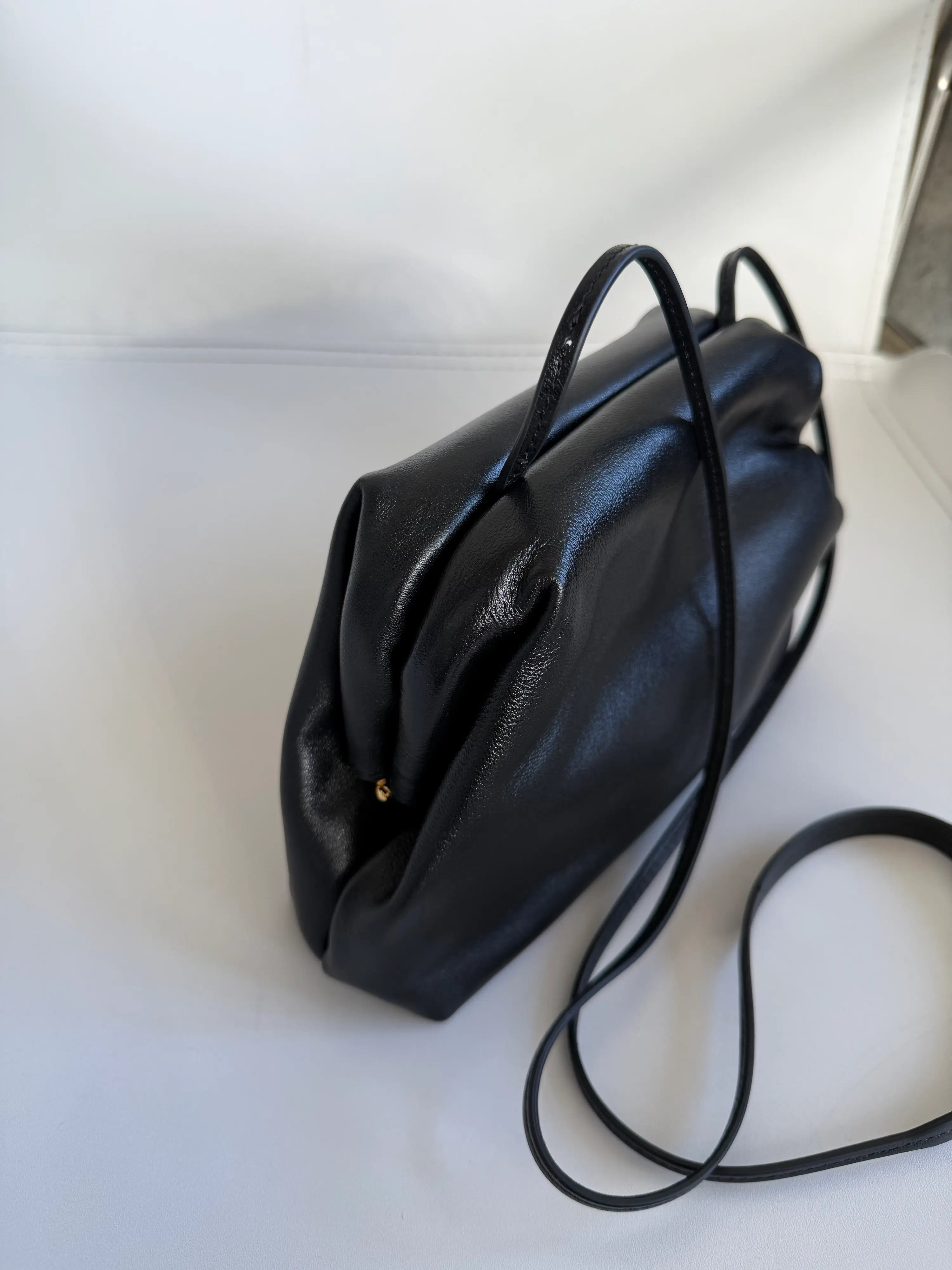 Kiss Bag - Black