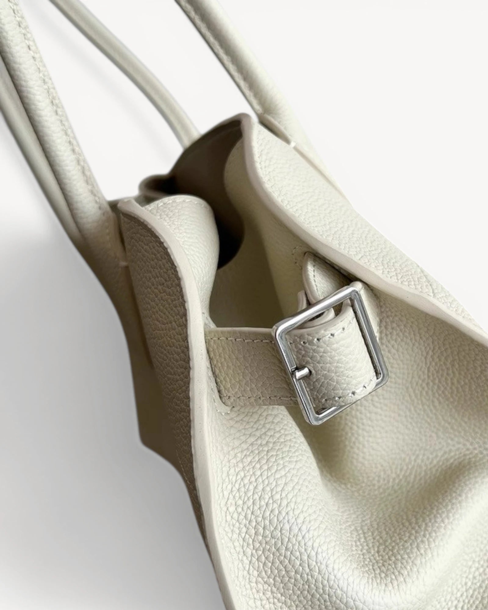 Busy Bag - White